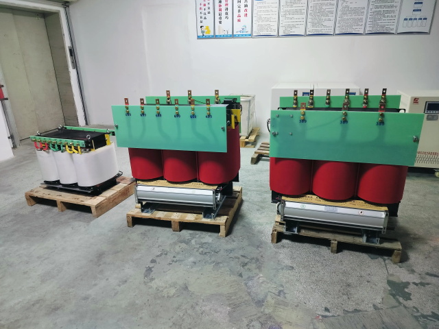 巴马KS11-1000KVA矿用变压器